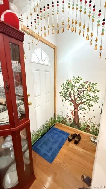 242-03 131st Road Queens, NY 11422 - Photo 3 of 20