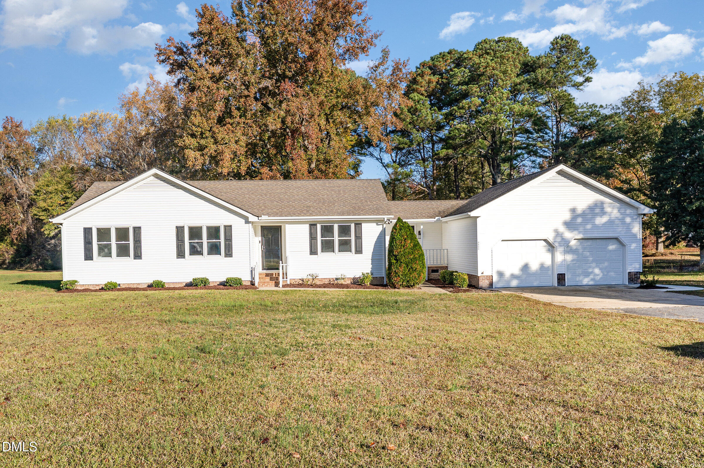 2600 Jack Road Clayton, NC 27520 - Photo 1 of 36 001_wag01151-edit_716