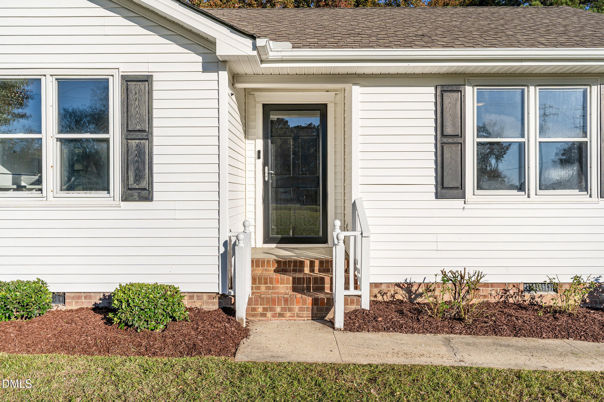 2600 Jack Road Clayton, NC 27520 - Photo 4 of 36 004_wag01154-edit_992