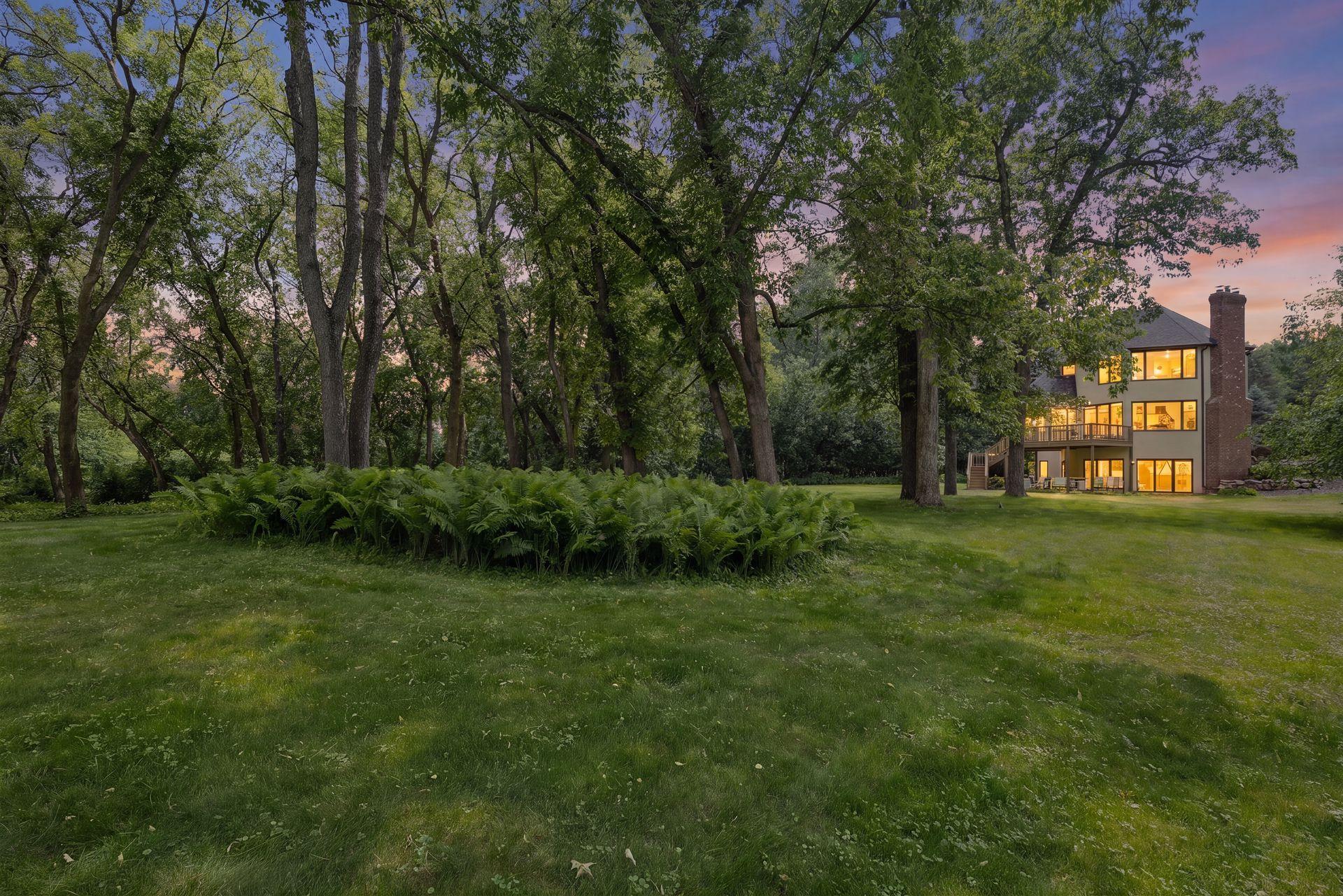 8803 Cove Pointe Road Eden Prairie, MN 55347 - Photo 5 of 71