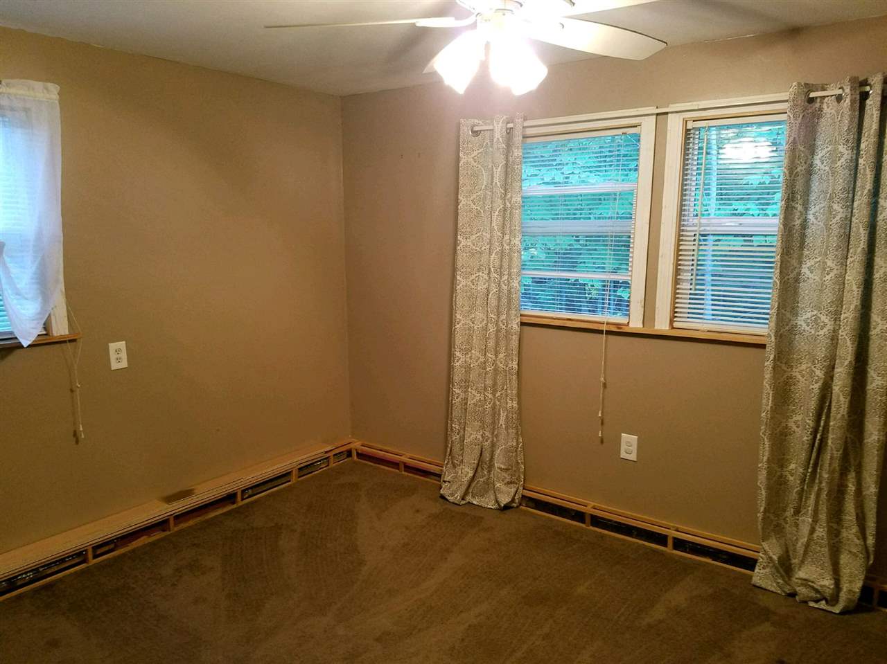 620 First Crown Point Road Strafford, NH 03884 - Photo 14 of 27