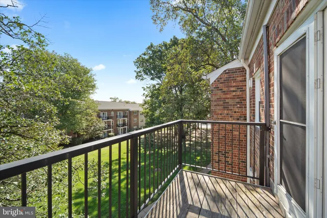 $256,900 | 9491 Fairfax Boulevard, Unit 303, Fairfax, VA 22031