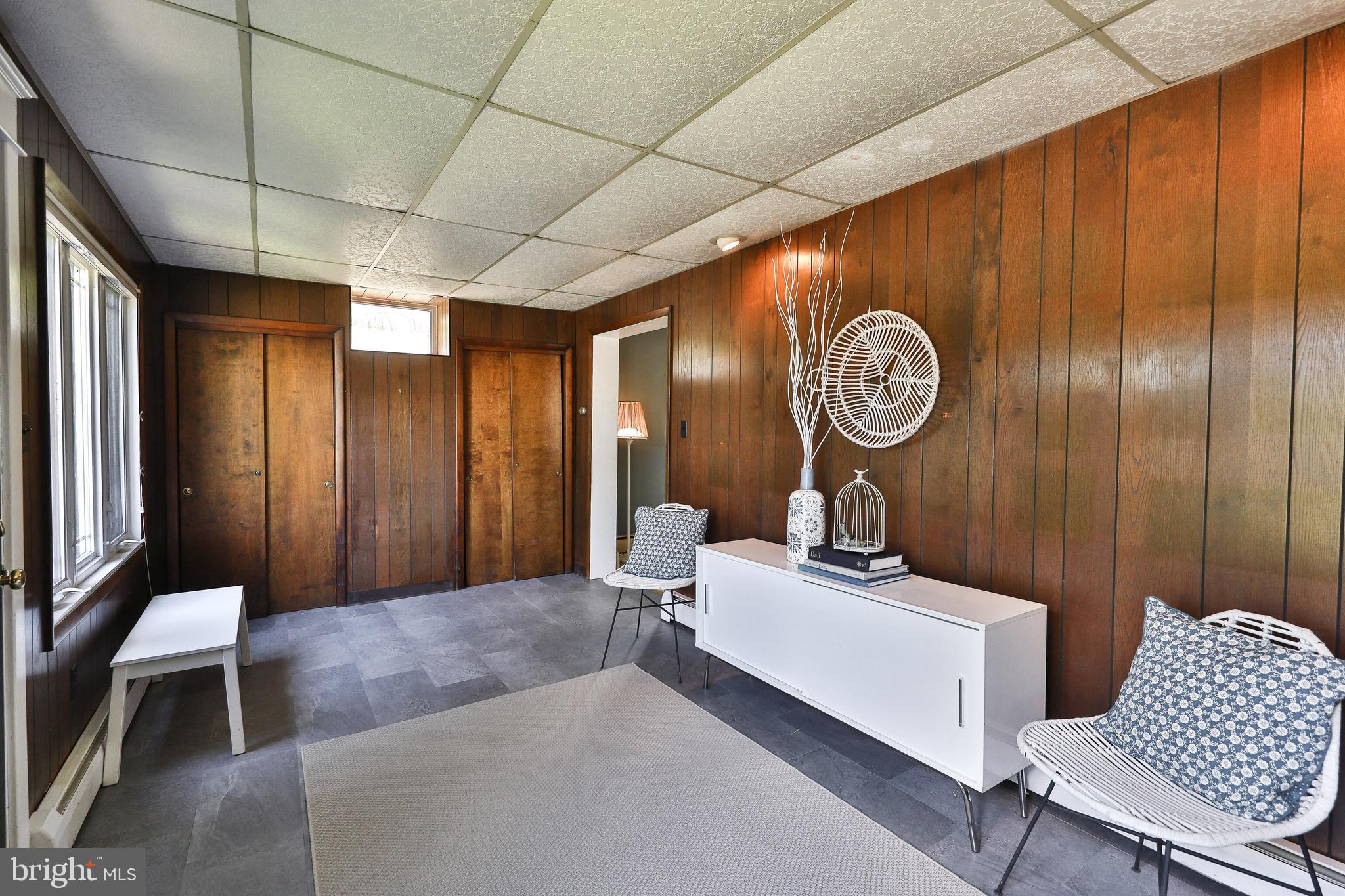 212 North Eagle Road Havertown, PA 19083 - Photo 3 of 37