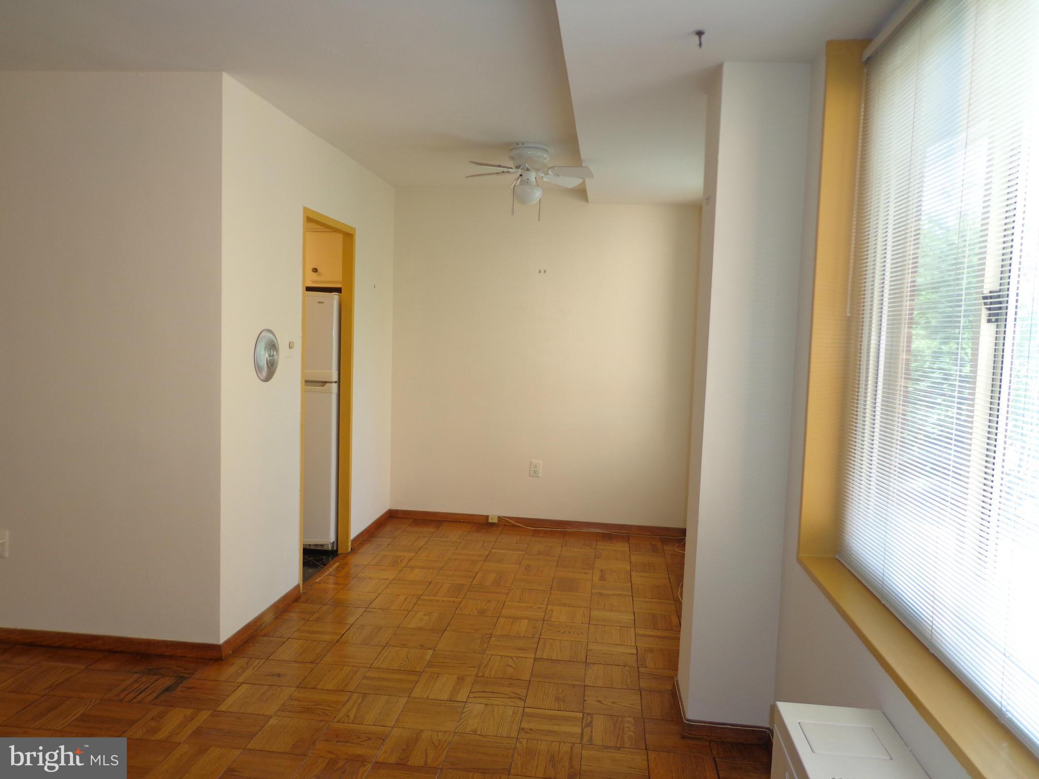 4000 Tunlaw Road Northwest, Unit 518 Washington, DC 20007 - Photo 10 of 21 Dining Room