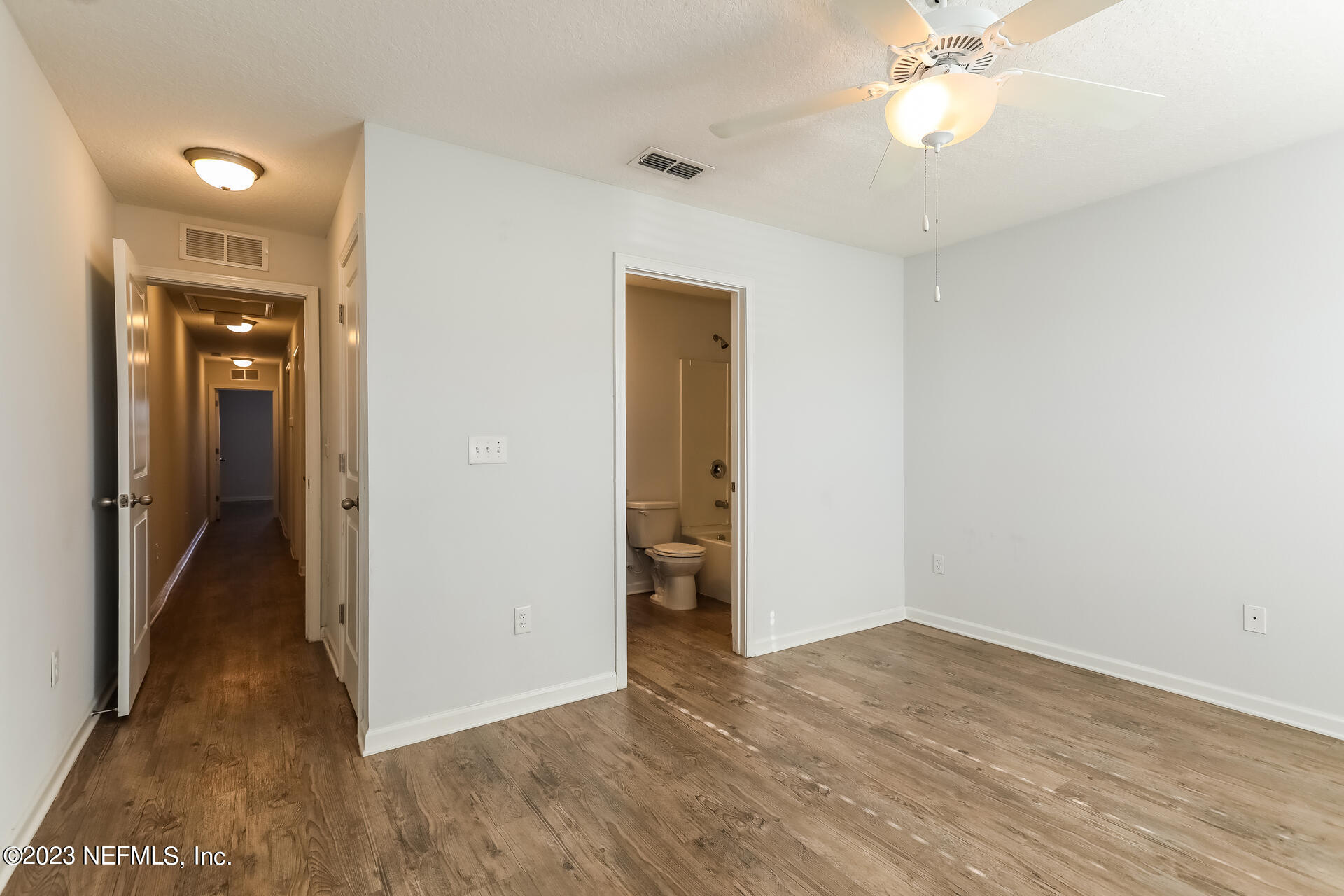 8277 Rigel Road Jacksonville, FL 32216 - Photo 9 of 15 025-photo-primary-bedroom-12384297