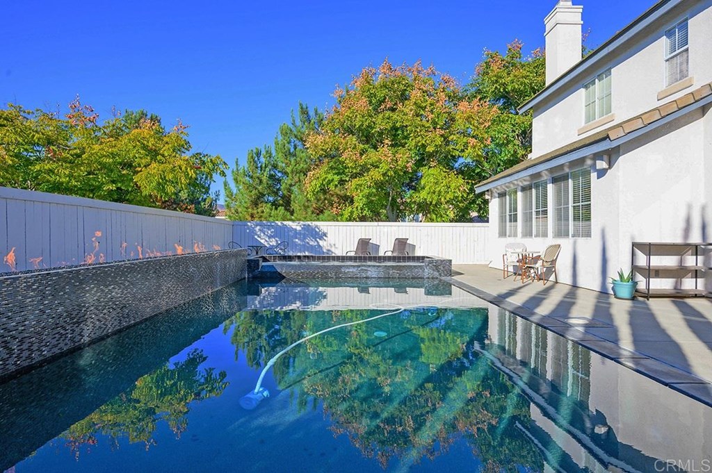 1238 Silver Hawk Way Chula Vista, CA 91915 - Photo 43 of 56