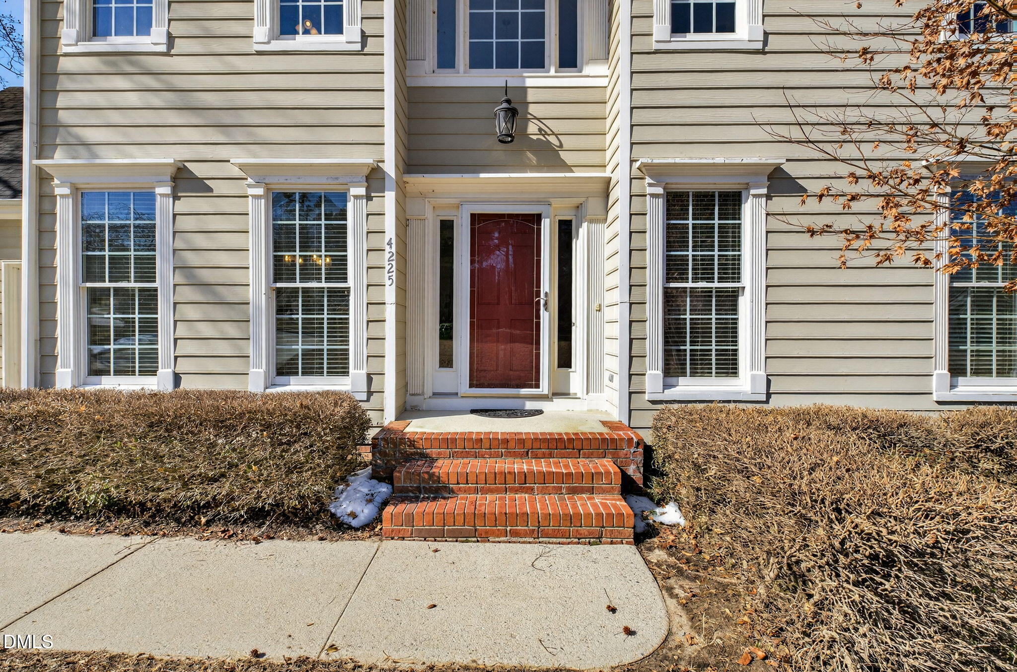 5-web-or-mls-4225 Fowler Ridge-11