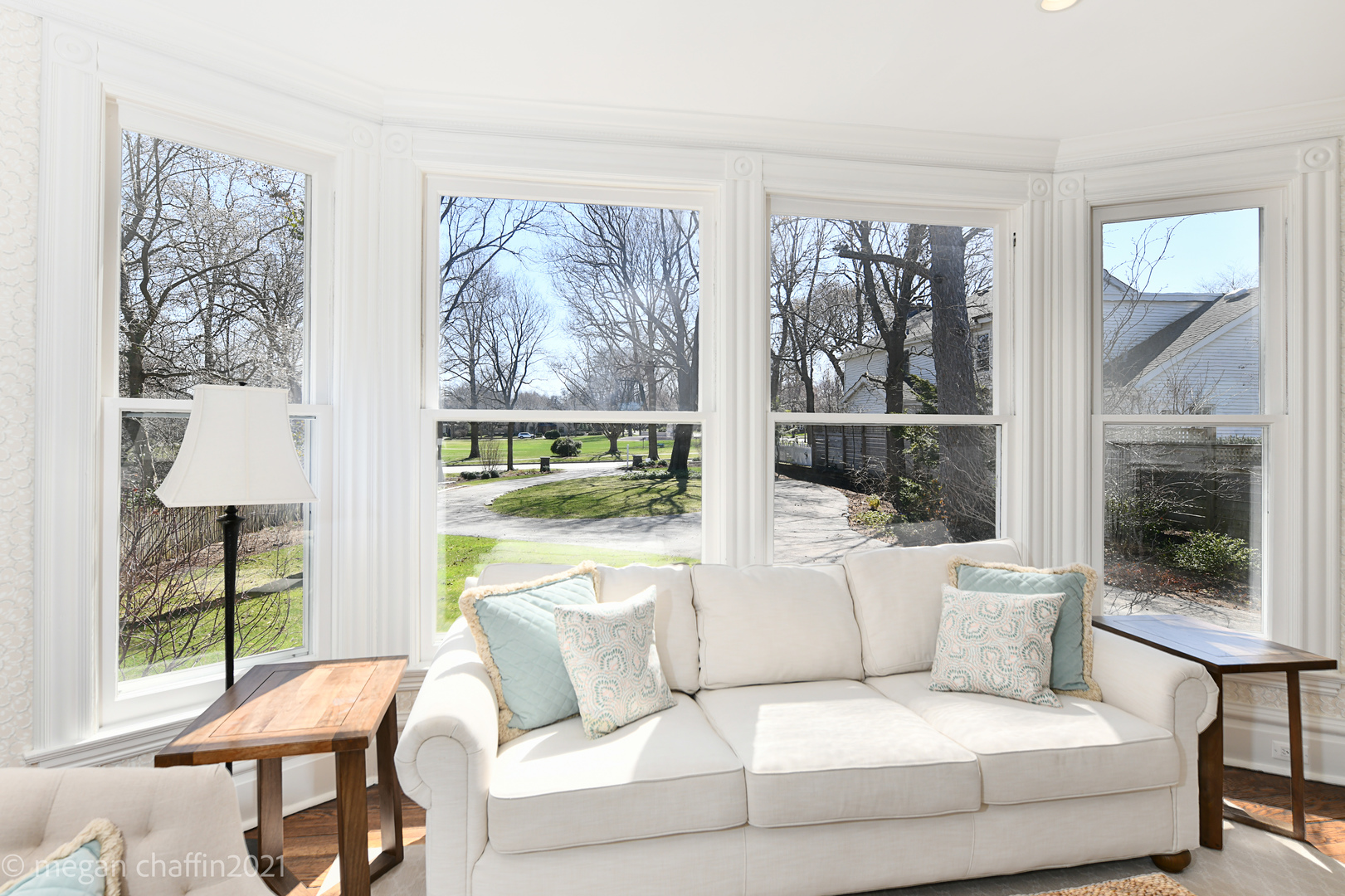 655 Elm Street Winnetka, IL 60093 - Photo 18 of 57