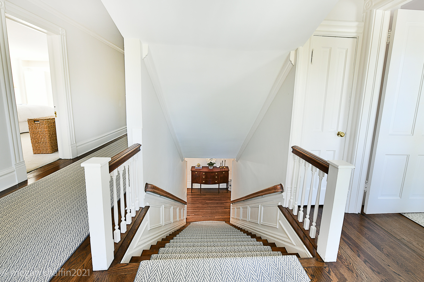 655 Elm Street Winnetka, IL 60093 - Photo 28 of 57