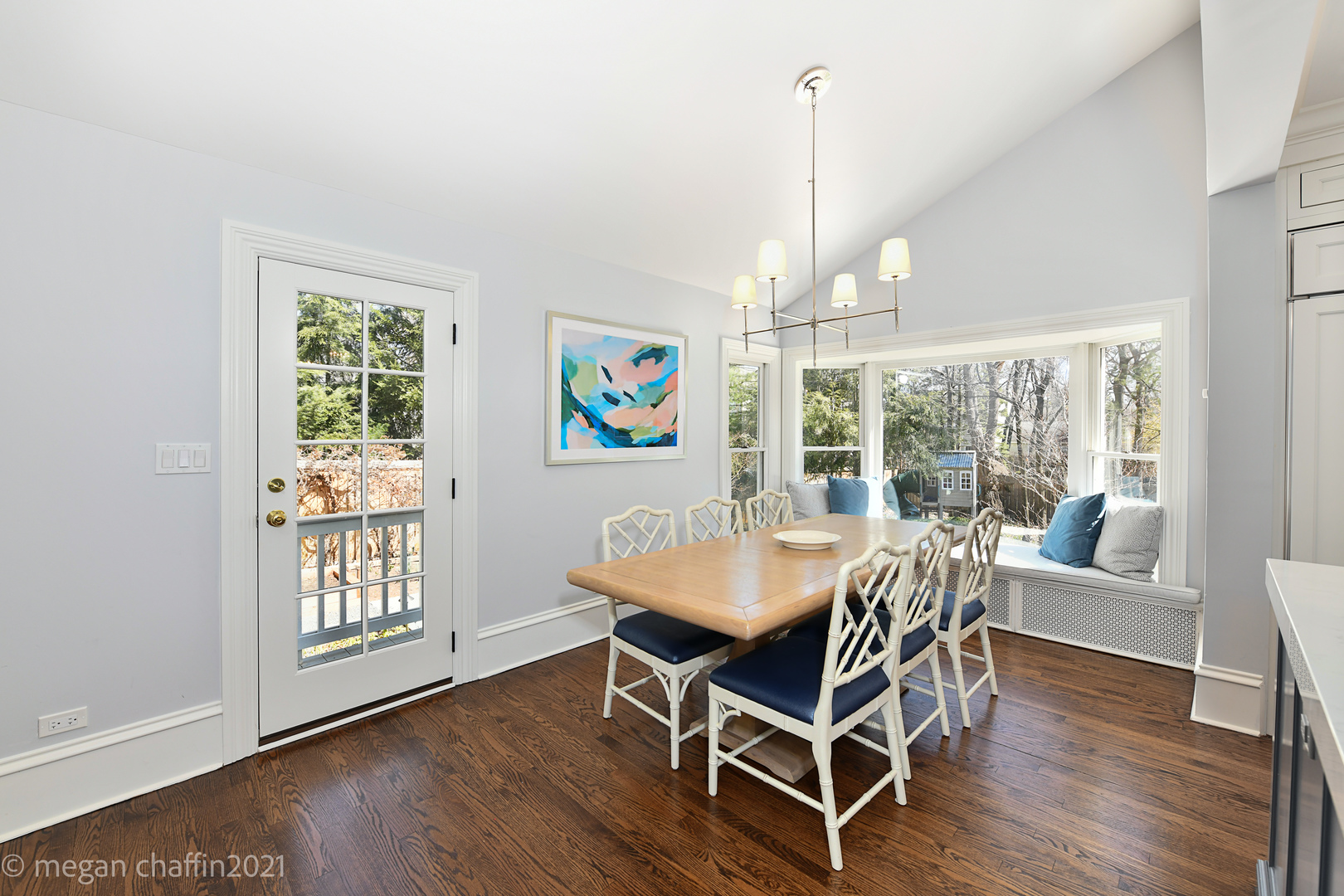 655 Elm Street Winnetka, IL 60093 - Photo 9 of 57