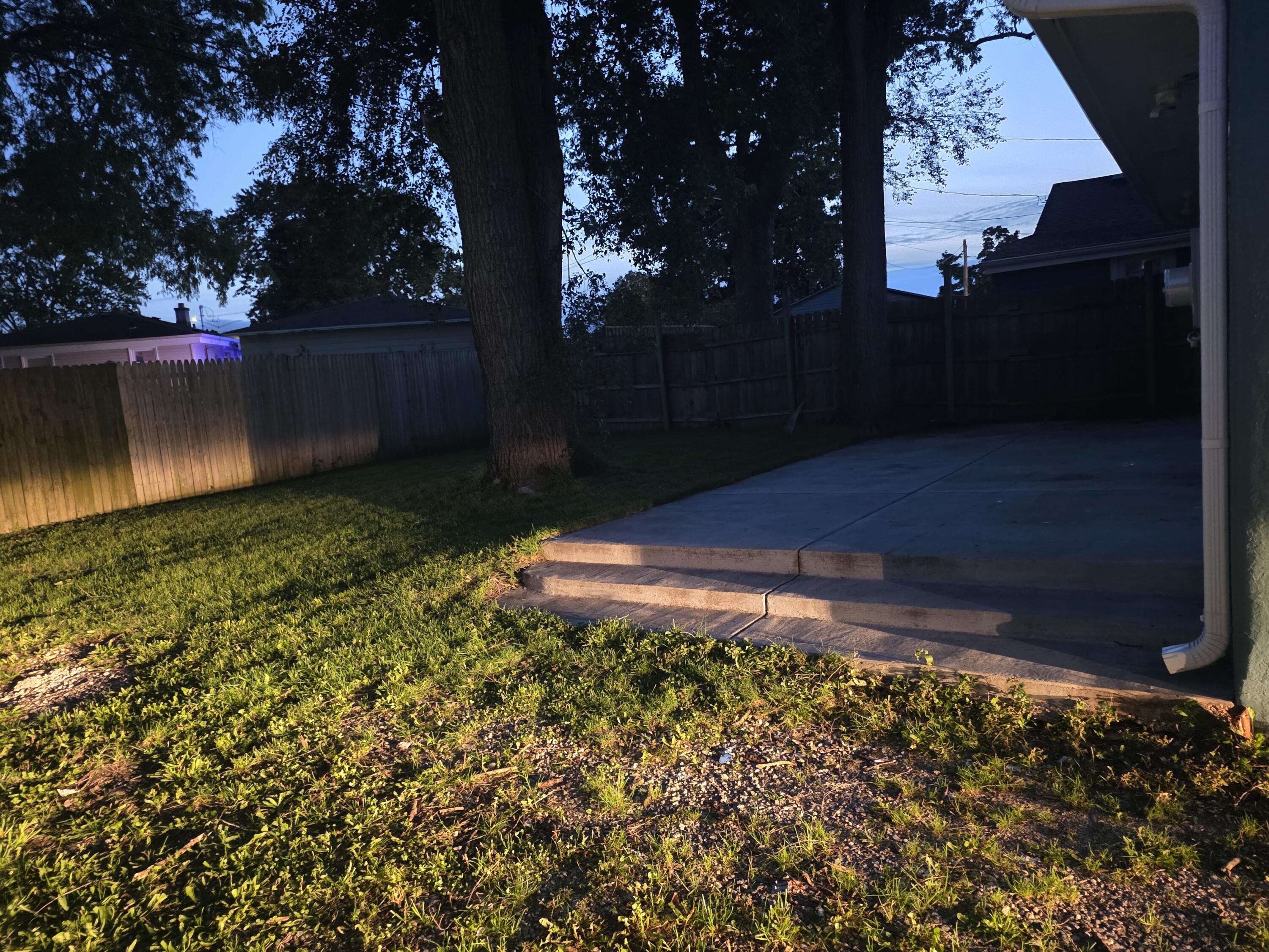 4615 Byrd Avenue Racine, WI 53405 - Photo 3 of 13 42cffef8-2be7-441b-9459-8877694d1757-1_a