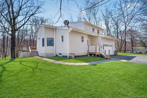 $449,000 | 220 M And M Road, Middletown, NY 10940