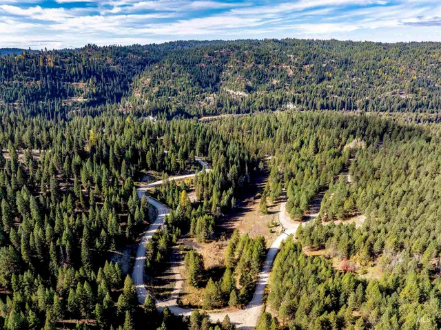 $499,000 | 201 Tripod View, Cascade, ID 83611