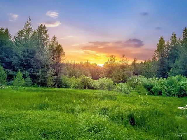 $499,000 | 201 Tripod View, Cascade, ID 83611