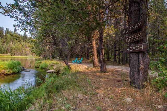 $499,000 | 201 Tripod View, Cascade, ID 83611