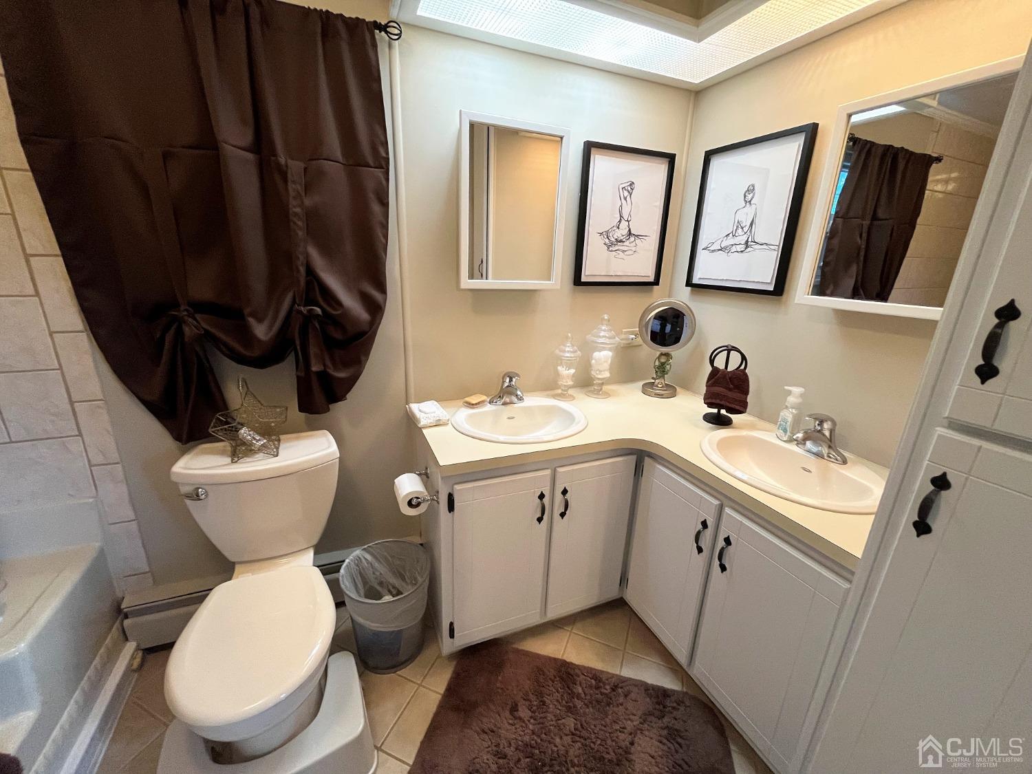 56 Whitman Road North Brunswick, NJ 08902 - Photo 11 of 28 Gallery Image 11