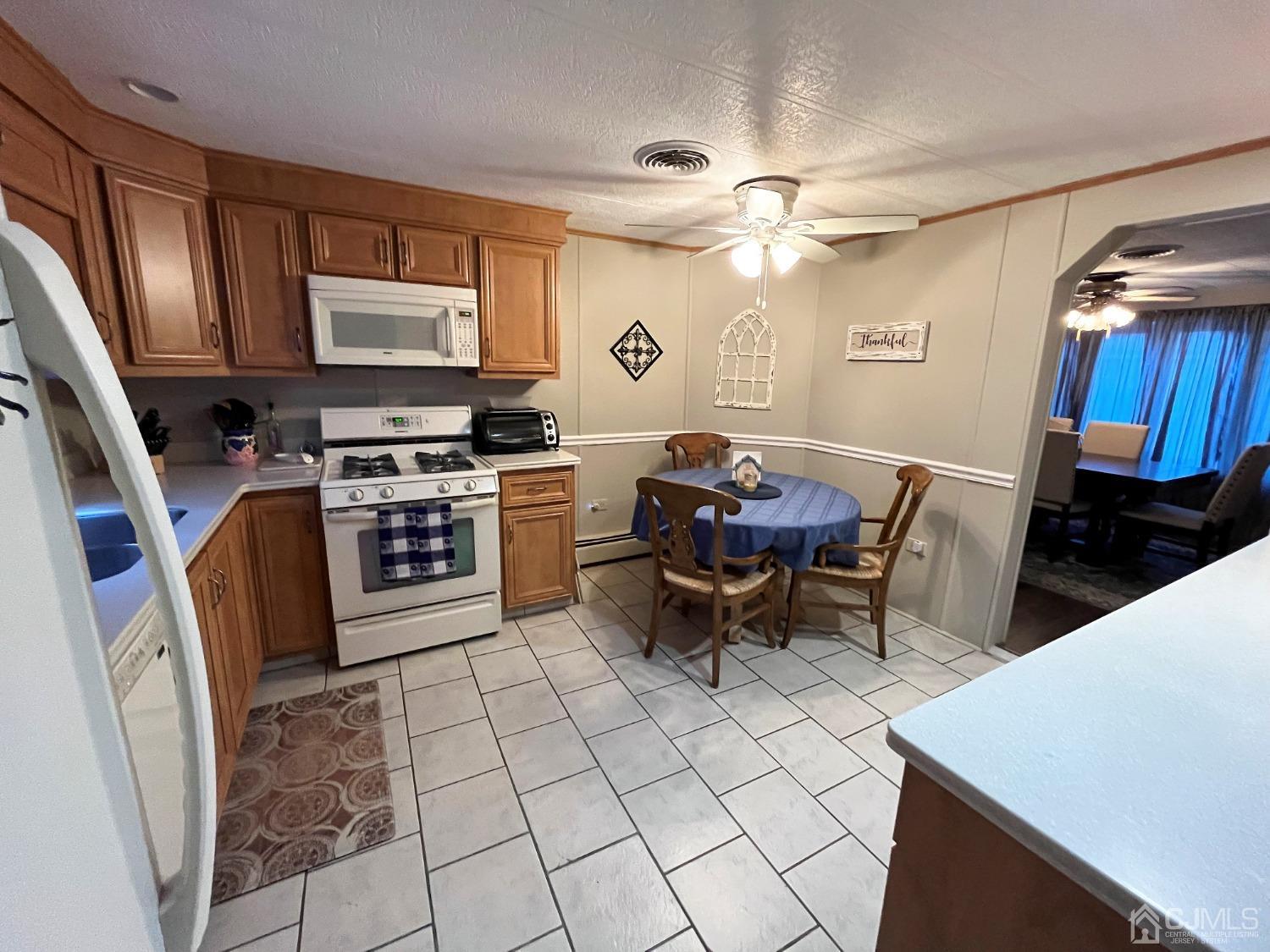 56 Whitman Road North Brunswick, NJ 08902 - Photo 14 of 28 Gallery Image 14