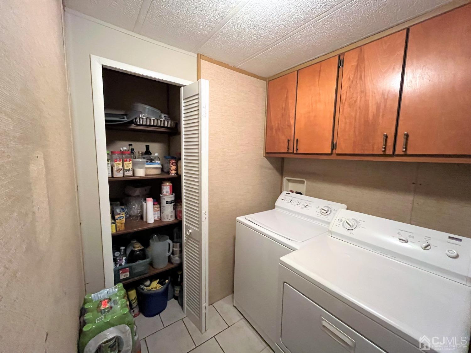 56 Whitman Road North Brunswick, NJ 08902 - Photo 21 of 28 Gallery Image 21