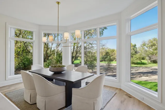 $2,295,000 | 9414 Highway 12, Independence, MN 55328