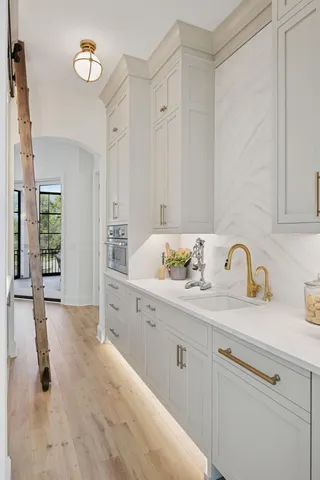 $2,295,000 | 9414 Highway 12, Independence, MN 55328