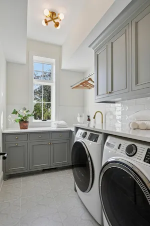 $2,295,000 | 9414 Highway 12, Independence, MN 55328