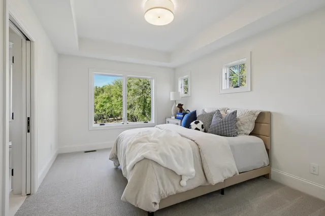 $2,295,000 | 9414 Highway 12, Independence, MN 55328