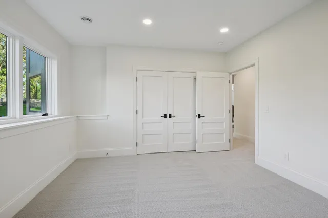 $2,295,000 | 9414 Highway 12, Independence, MN 55328