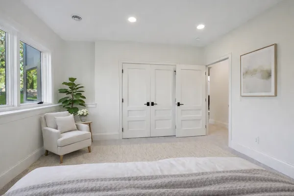 $2,295,000 | 9414 Highway 12, Independence, MN 55328