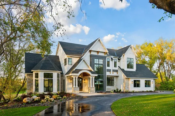 $2,295,000 | 9414 Highway 12, Independence, MN 55328