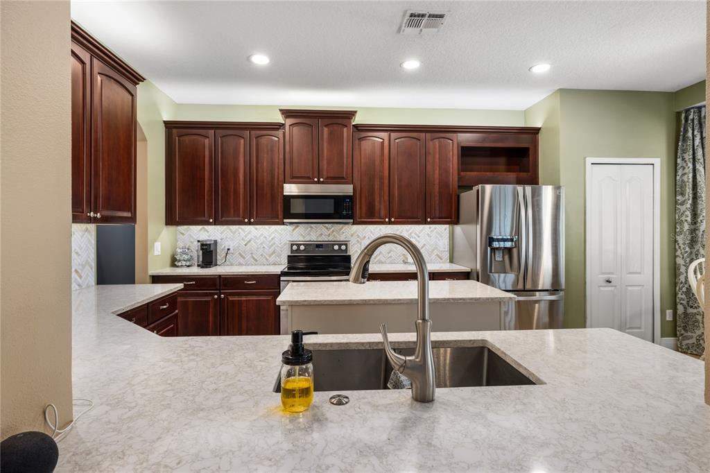 2289 Home Again Road Apopka, FL 32712 - Photo 11 of 47 Gallery Image 11