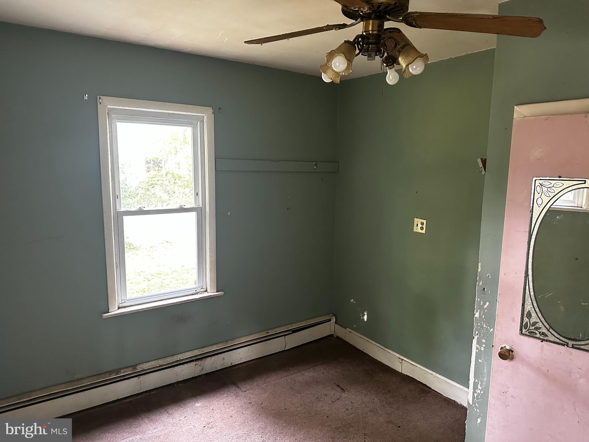 615 Hickory Street Delanco, NJ 08075 - Photo 10 of 40