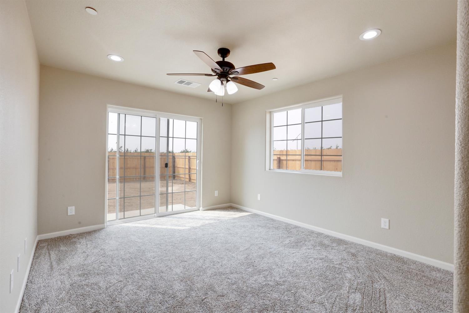 2089 North Spruce Road Exeter, CA 93221 - Photo 19 of 26 Gallery Image 19