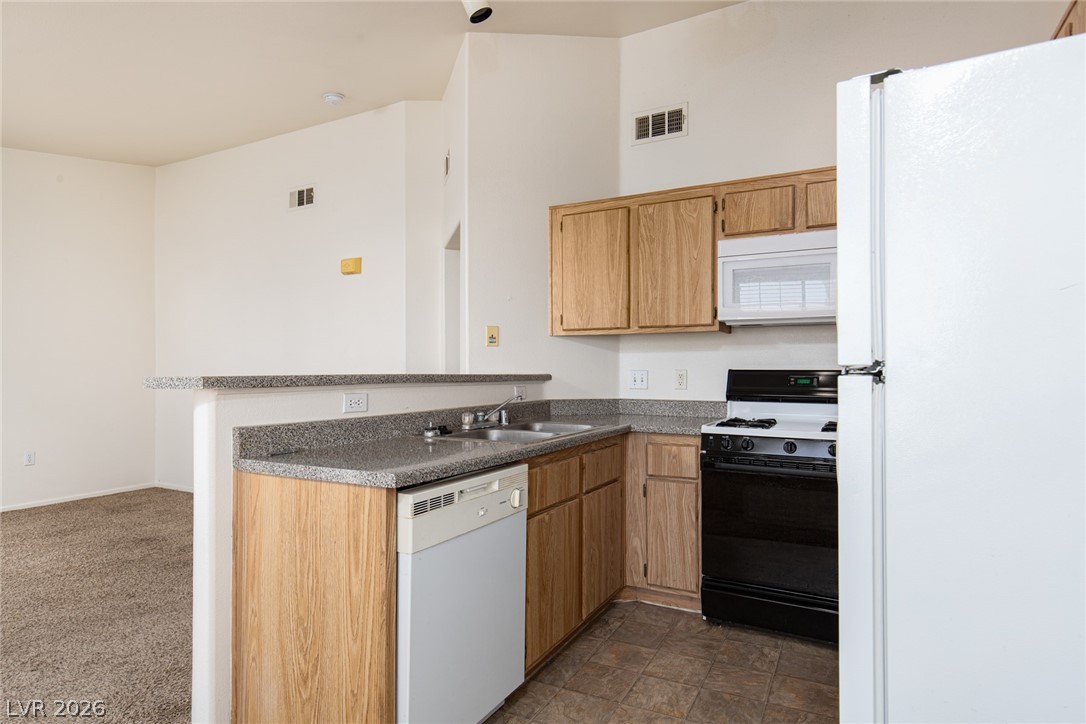 1881 West Alexander Road, Unit 2147 North Las Vegas, NV 89032 - Photo 14 of 27