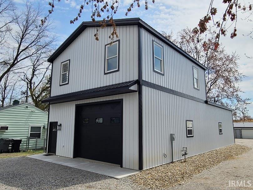 511 West Boston Street Syracuse, IN 46567 - Photo 1 of 20 Gallery Image 1