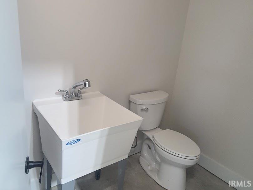 511 West Boston Street Syracuse, IN 46567 - Photo 17 of 20 Gallery Image 17