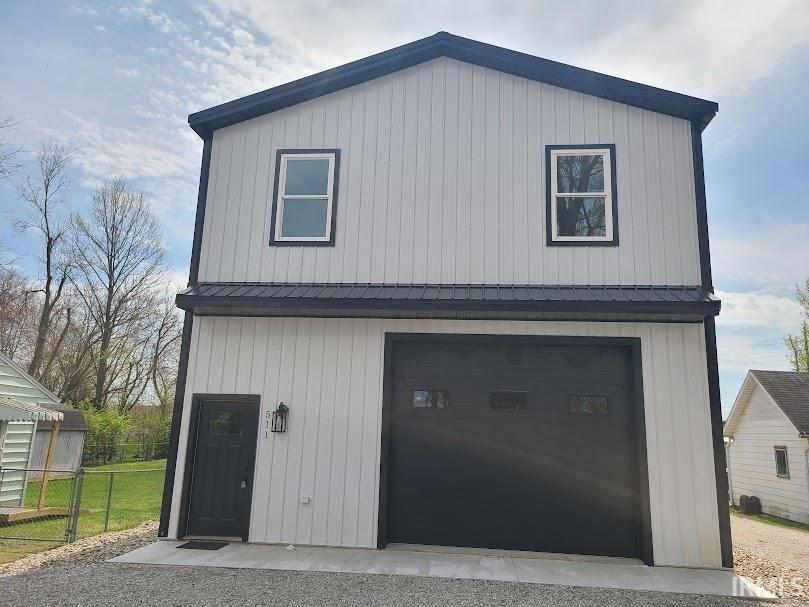 511 West Boston Street Syracuse, IN 46567 - Photo 3 of 20 Gallery Image 3