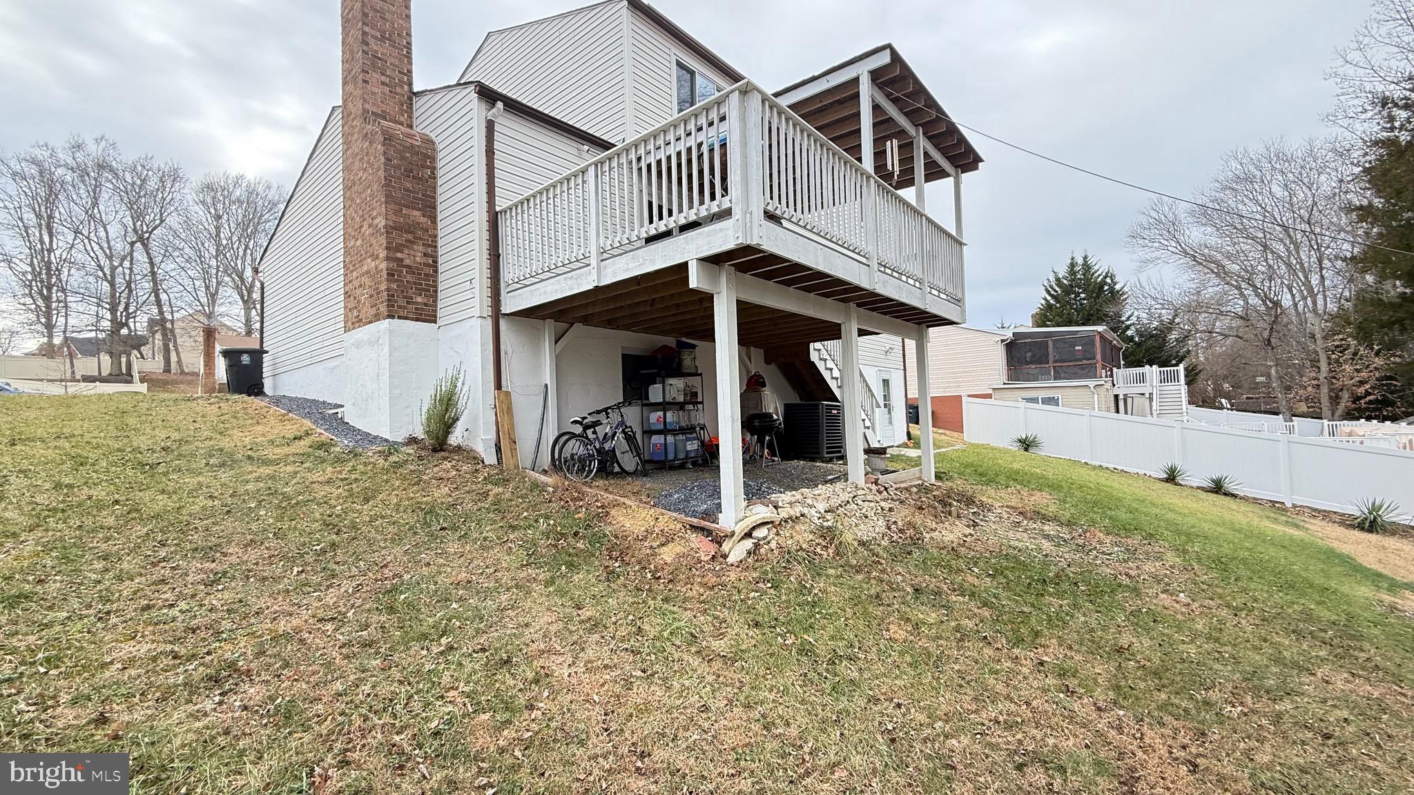 6410 Killarney Street Clinton, MD 20735 - Photo 4 of 55