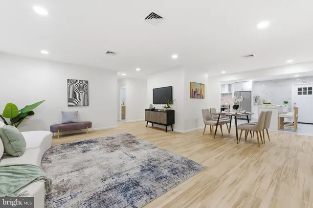 $399,777 | 2 Buckingham Drive, Willingboro, NJ 08046