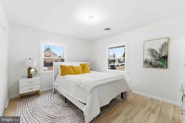 $399,777 | 2 Buckingham Drive, Willingboro, NJ 08046