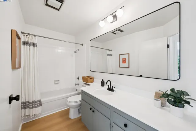 $797,000 | 1230 Ballena Boulevard, Alameda, CA 94501