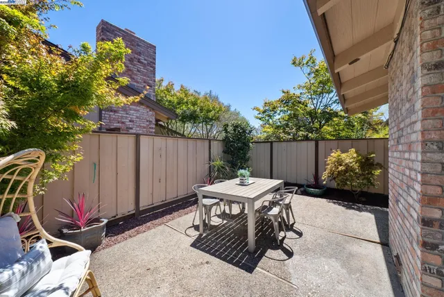 $797,000 | 1230 Ballena Boulevard, Alameda, CA 94501