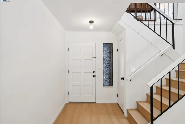 $797,000 | 1230 Ballena Boulevard, Alameda, CA 94501