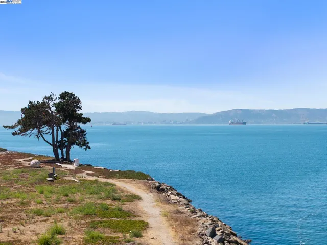 $797,000 | 1230 Ballena Boulevard, Alameda, CA 94501