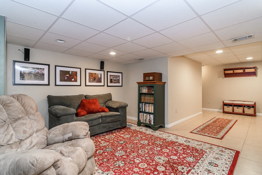 19 Nathan Road Mansfield, MA 02048 - Photo 25 of 38