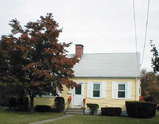 24 Somerset Road Cranston, RI 02910 - Photo 1 of 2 Exterior Front.