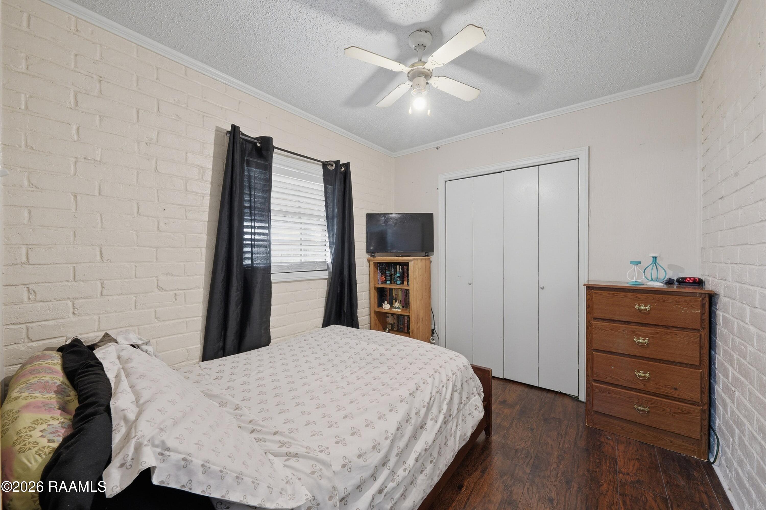 218 Fallis Road Lafayette, LA 70507 - Photo 24 of 28 Fallis 5th bedroom