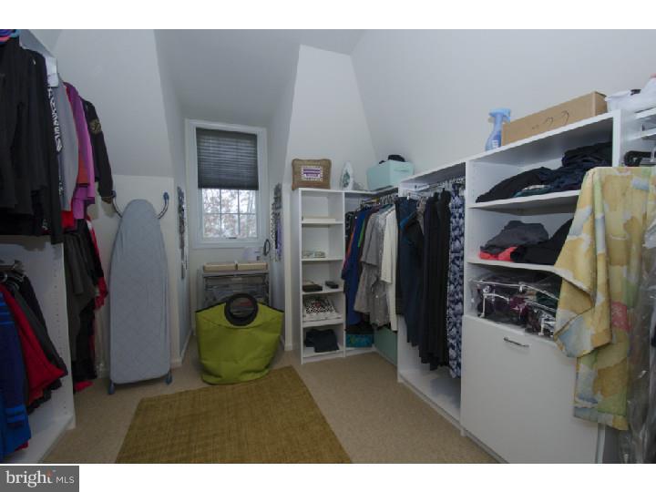 9 Riders Run Newtown Square, PA 19073 - Photo 17 of 25 Walk-in Closet