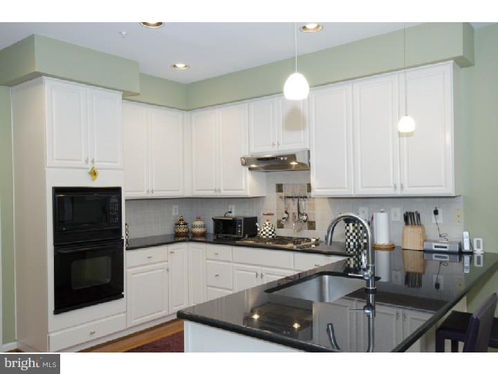 9 Riders Run Newtown Square, PA 19073 - Photo 8 of 25 Kitchen