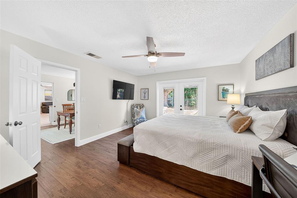 517 Roughbeard Road Winter Park, FL 32792 - Photo 5 of 53 Gallery Image 5
