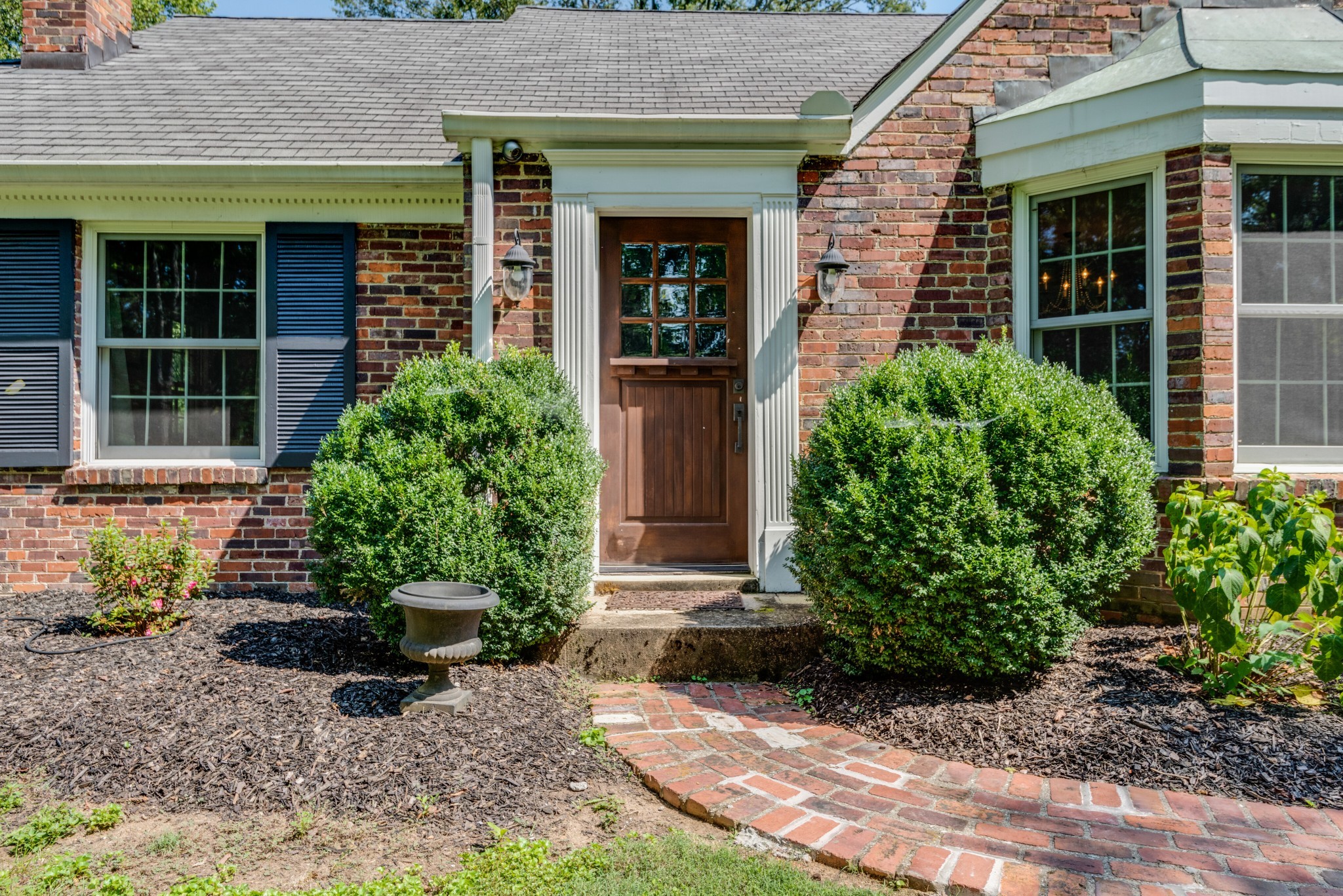 3700 Estes Road Nashville, TN 37215 - Photo 3 of 41 Gallery Image 3